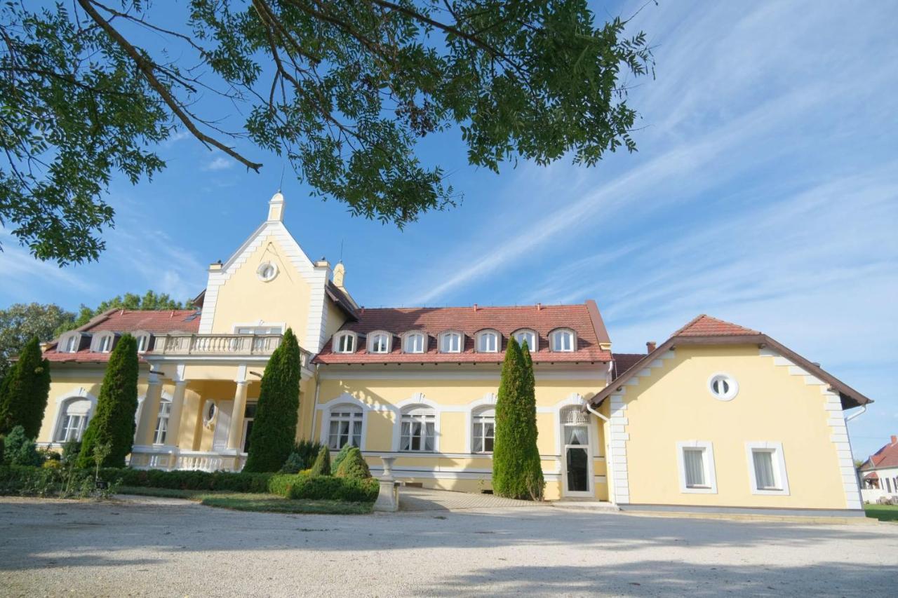 Bed and Breakfast Rosenberg Kúria Taplanszentkereszt Exterior foto